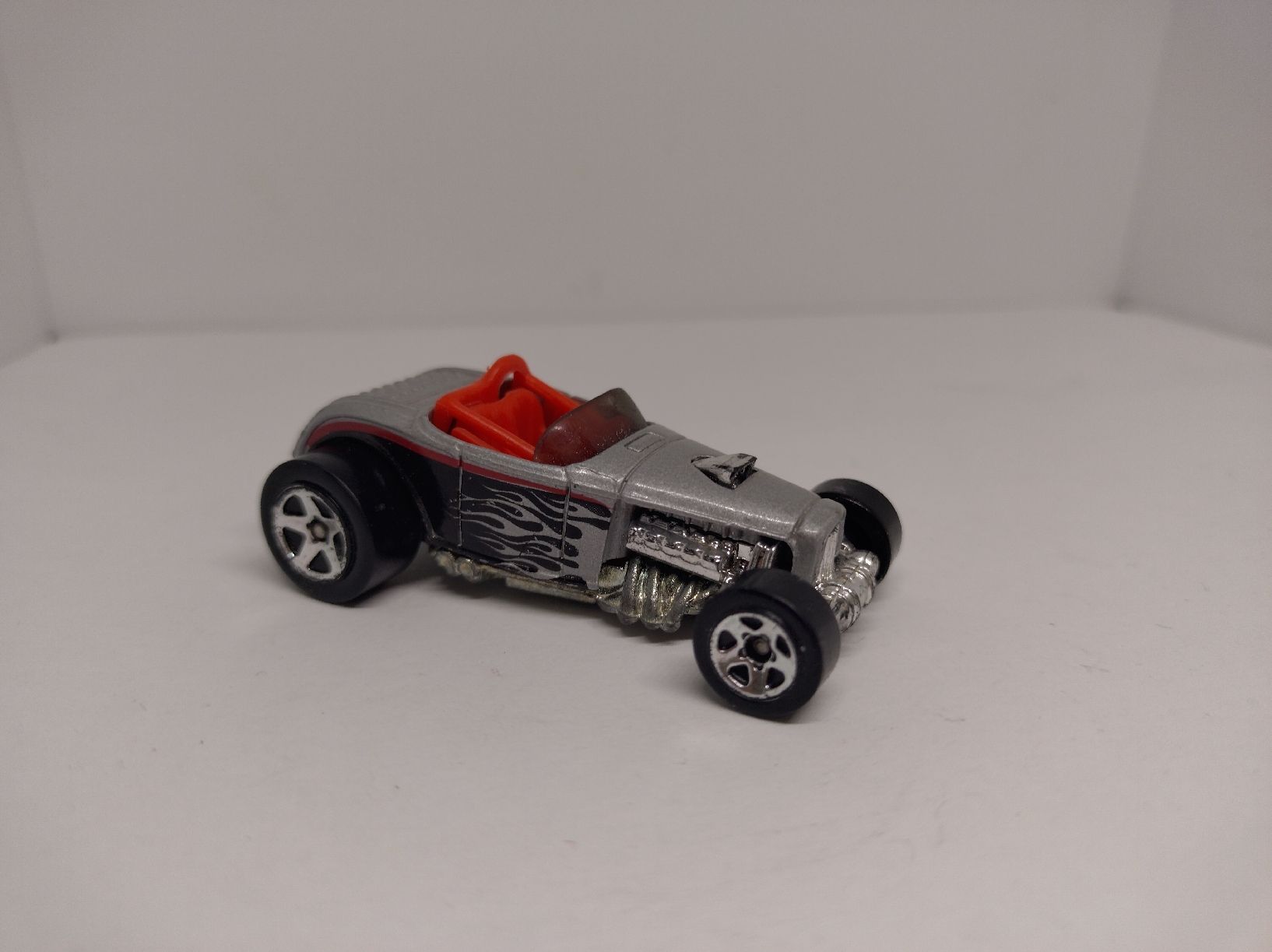 Hot Wheels Voitures modèles: Hot Wheels, Deuce Roadster – D'occasion à La Chaux-de-Fonds par Pierrot8404