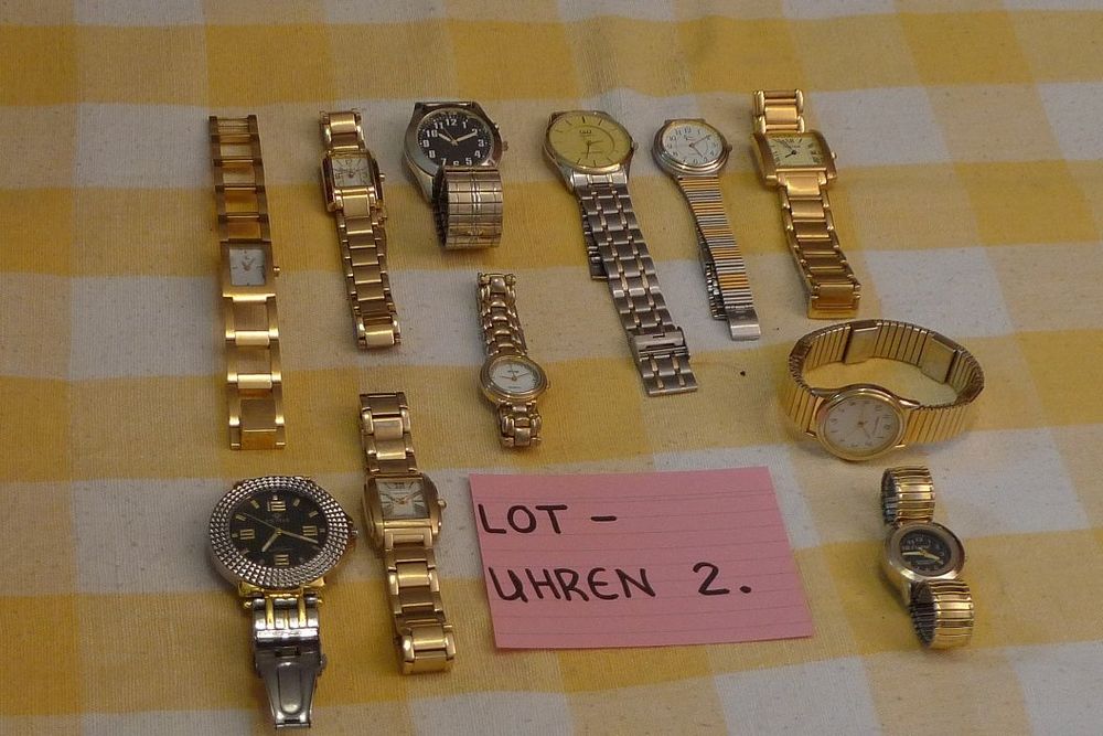 Orologi: LOT-UHREN 2. – Difettoso da Bern venduto da bn1640