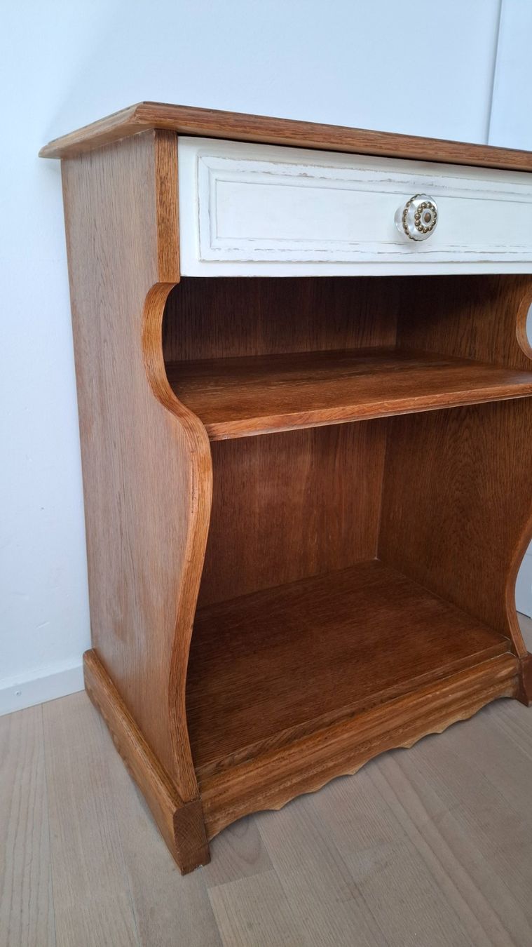 Commodes: Nachttisch Holz mit Schublade – D'occasion à Buochs par regenbogen7365 2