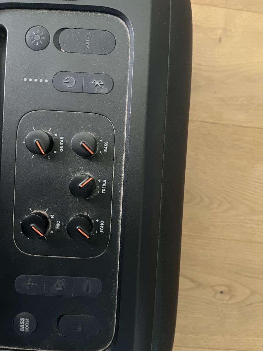 JBL Haut-parleurs: Enceinte JBL PARTY – D'occasion à Rossens FR par yan_l5r9 1