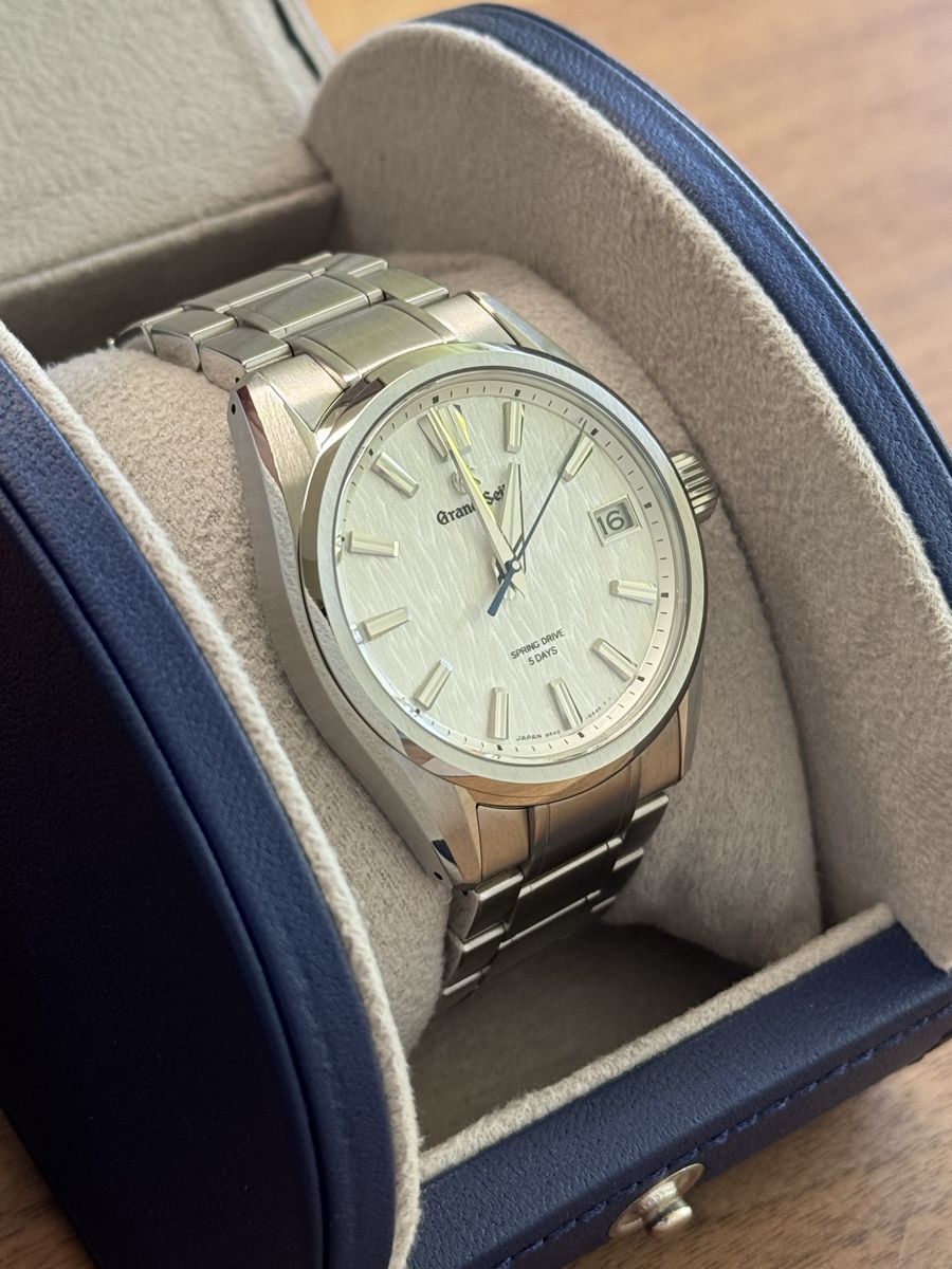 Grand Seiko Montres: Grand Seiko SLGA009 “White Birch” Full Set – Neuf (Voir description) à Horgen par Maccers1000 2