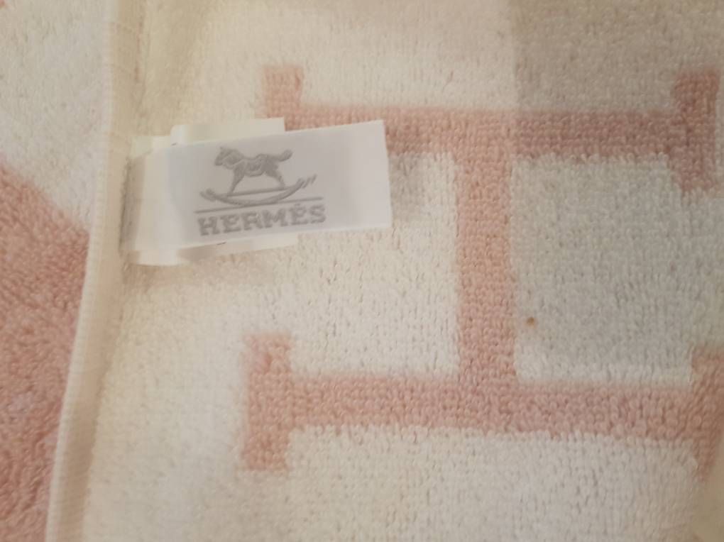 Serviettes de bain: HERMES Babybadetuch "Avalon" - rosa – D'occasion à Lausen par mirip86 2
