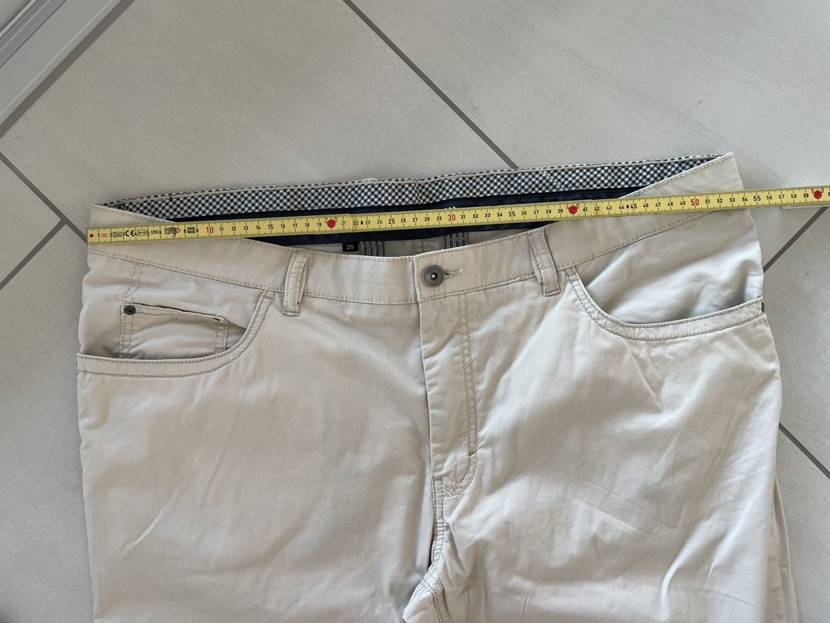 Pantaloni: Beige Herrenhose Gr 29/3XL neu – Nuovo (secondo la descrizione) da Rüti ZH venduto da kar_xx9l 1