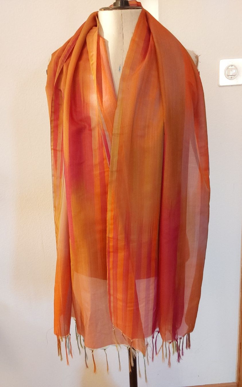 Foulard & Sciarpe: Schal Foulard orange – Usato da Köniz venduto da scopello12 1