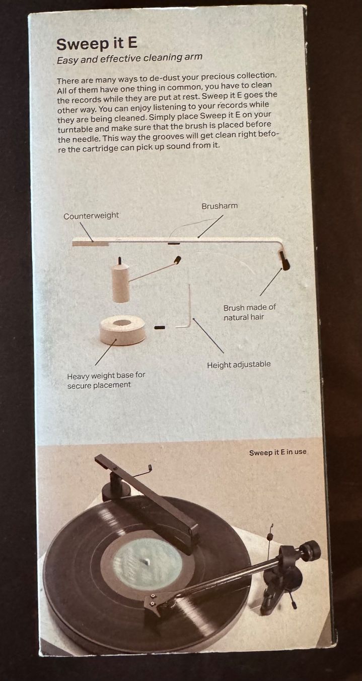 Pro-ject Giradischi: Pro-Ject Mitlaufbesen Sweep It E Silber Mitlaufbesen – Nuovo e nell'imballaggio originale da Stetten AG venduto da Rvipersnake 1