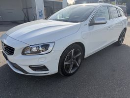 Volvo V60 Twin Engine R-Design