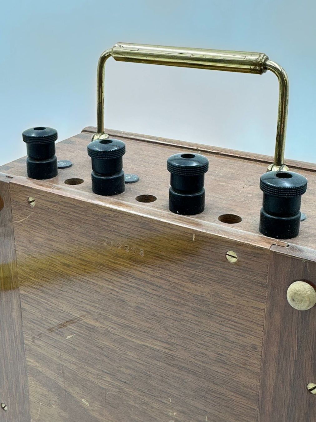 Misurare: Widerstandsmessgerät mit Holzgehäuse, Hartmann & Braun – Usato da Luzern venduto da Lager6640 6