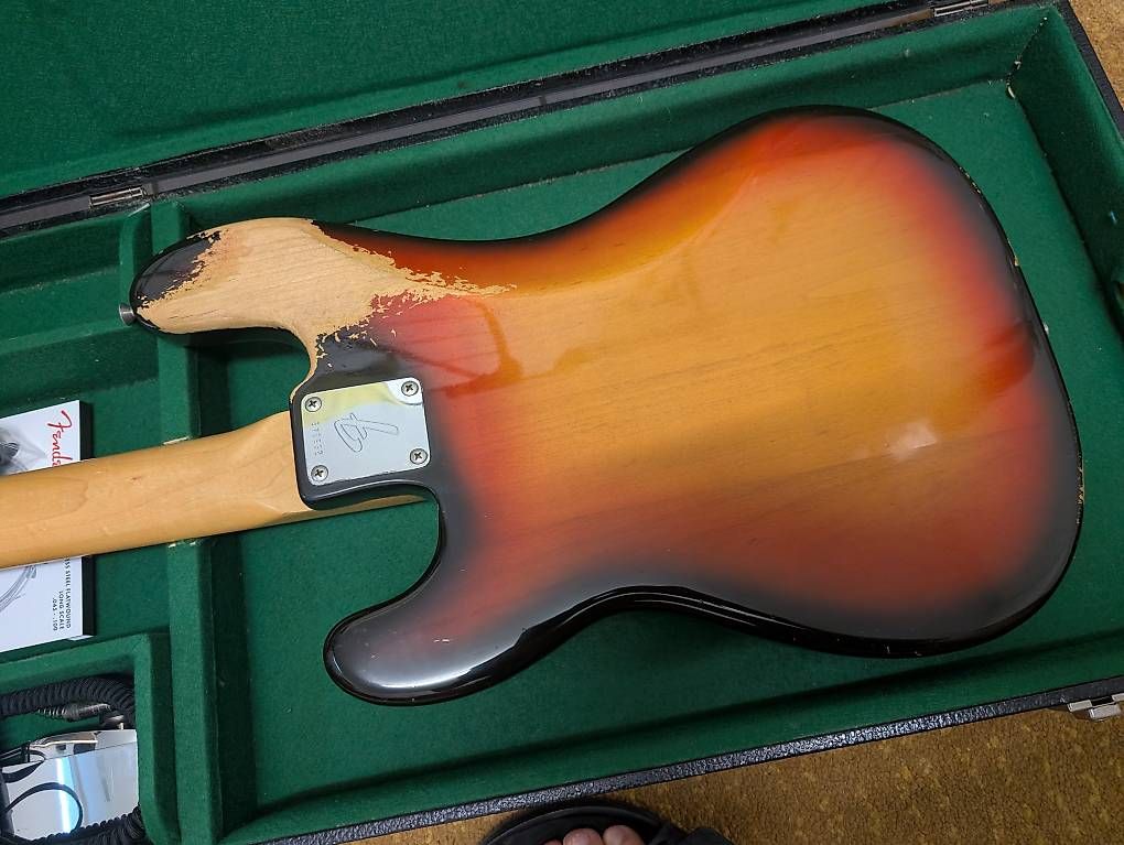 Fender Instruments de musique: Fender Precision Bass 1969 – D'occasion à Dübendorf par rek_g7wt 2