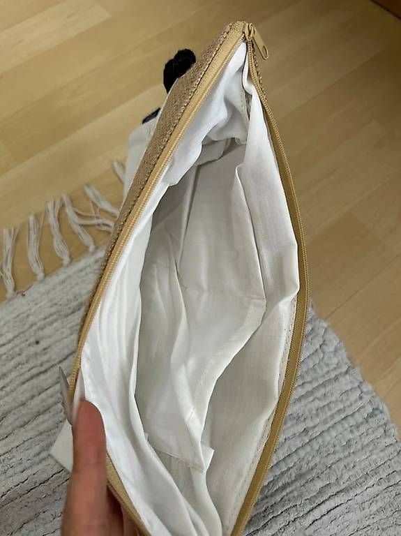 Borse da donna: Clutch – Usato da Bütschwil venduto da Mariia_Ch221 1