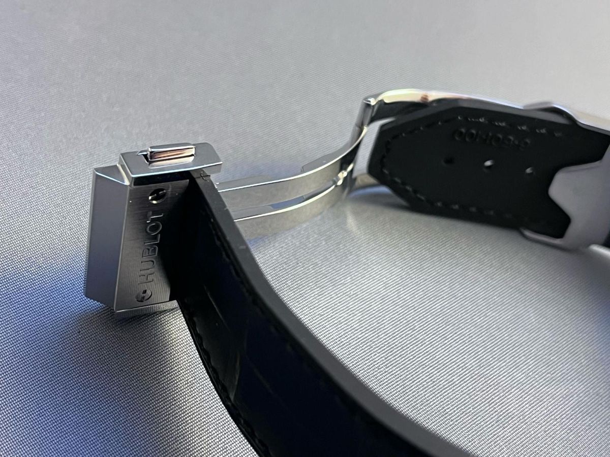 Hublot Uhren: Hublot Classic Fusion Titanium – Neu und originalverpackt aus Nyon von GenevaLuxuryWatches 5