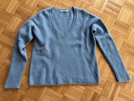 The Mercer NY Cashmere Sweater 34