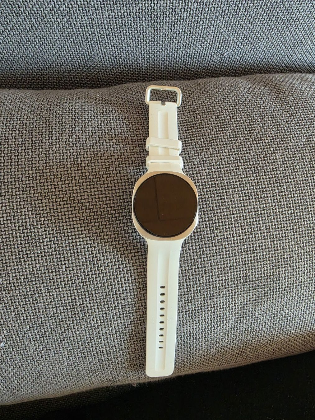 Samsung Smartwatch: Samsung Watch 9 | Wifi + Celular | 40mm – Nuovo (secondo la descrizione) da St. Margrethen SG venduto da Elleiseverywhere