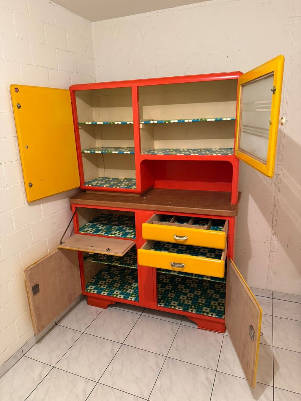 Büffets: Retro Buffet – Gebraucht aus Attiswil von Patsue 1