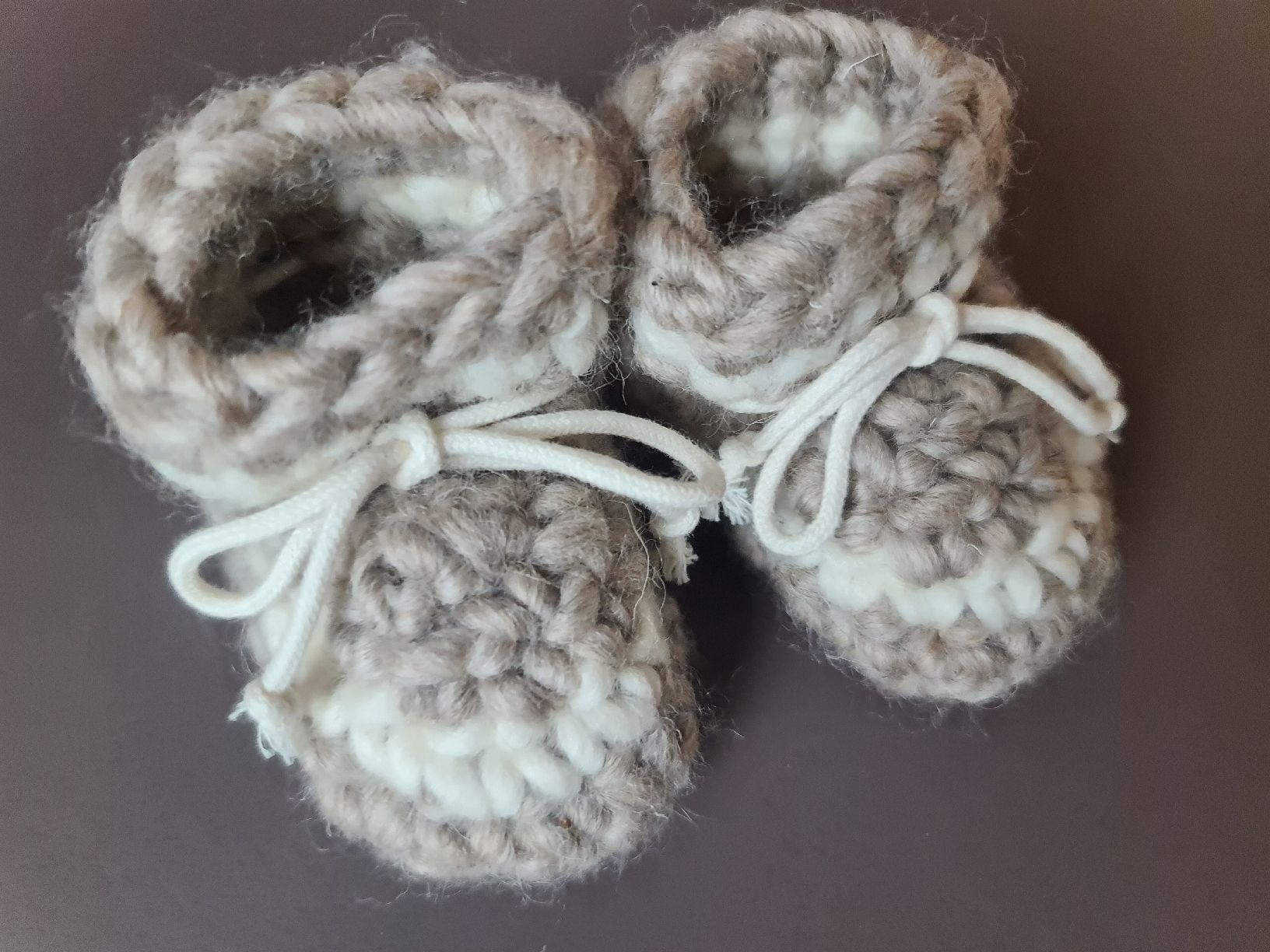 Scarpe per ragazzi: Babyschuhe aus Schafwolle und Echtleder – Nuovo (secondo la descrizione) da Uster venduto da Cruleye 6