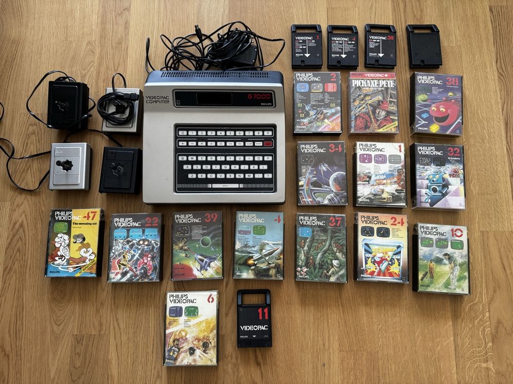 Philips - Videopac - G+ 7400 - Console De Jeux Vidéo + Jeux - Dans La Boite D Origine