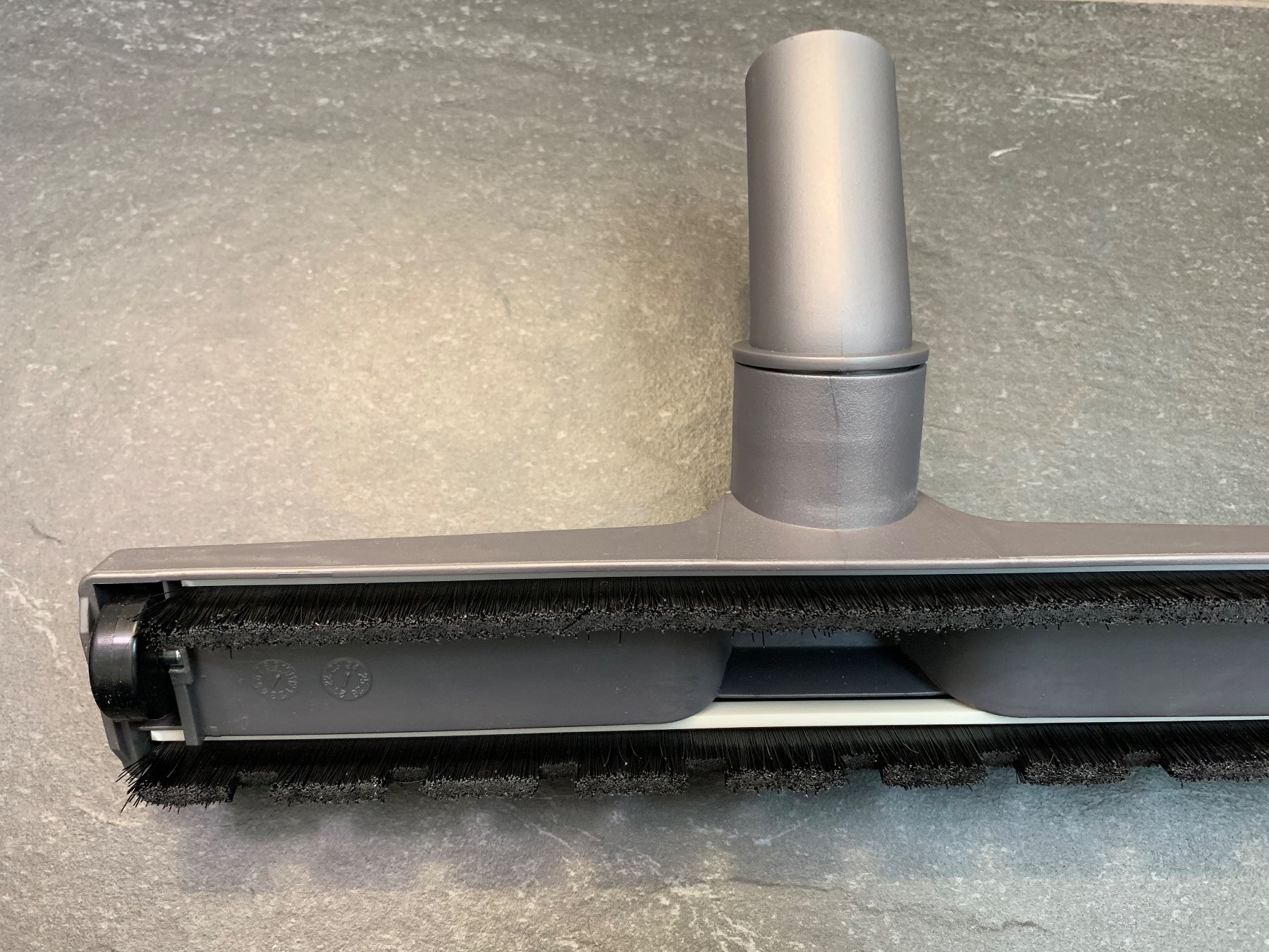 Aspirapolveri & Accessori: Bodendüse für Dyson Staubsauger – Nuovo e nell'imballaggio originale da Aarburg venduto da 2..0 3