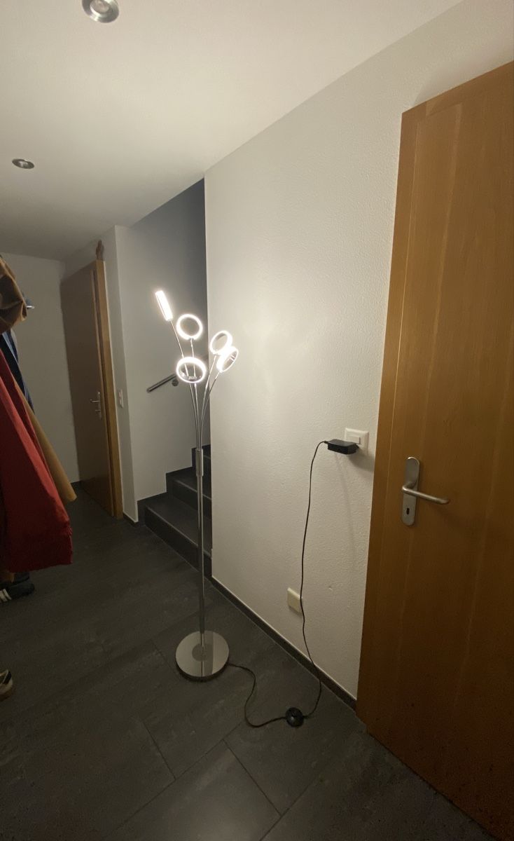 Livique Lampen: Stehlampe LED – Gebraucht aus Willisau von mima2.0 4