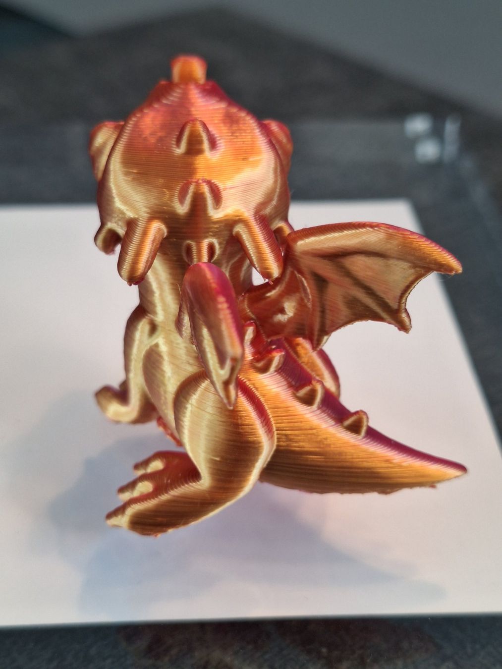 Statuette: 3D Drache schillernd – Nuovo e nell'imballaggio originale da Dietlikon venduto da Pgm16 2