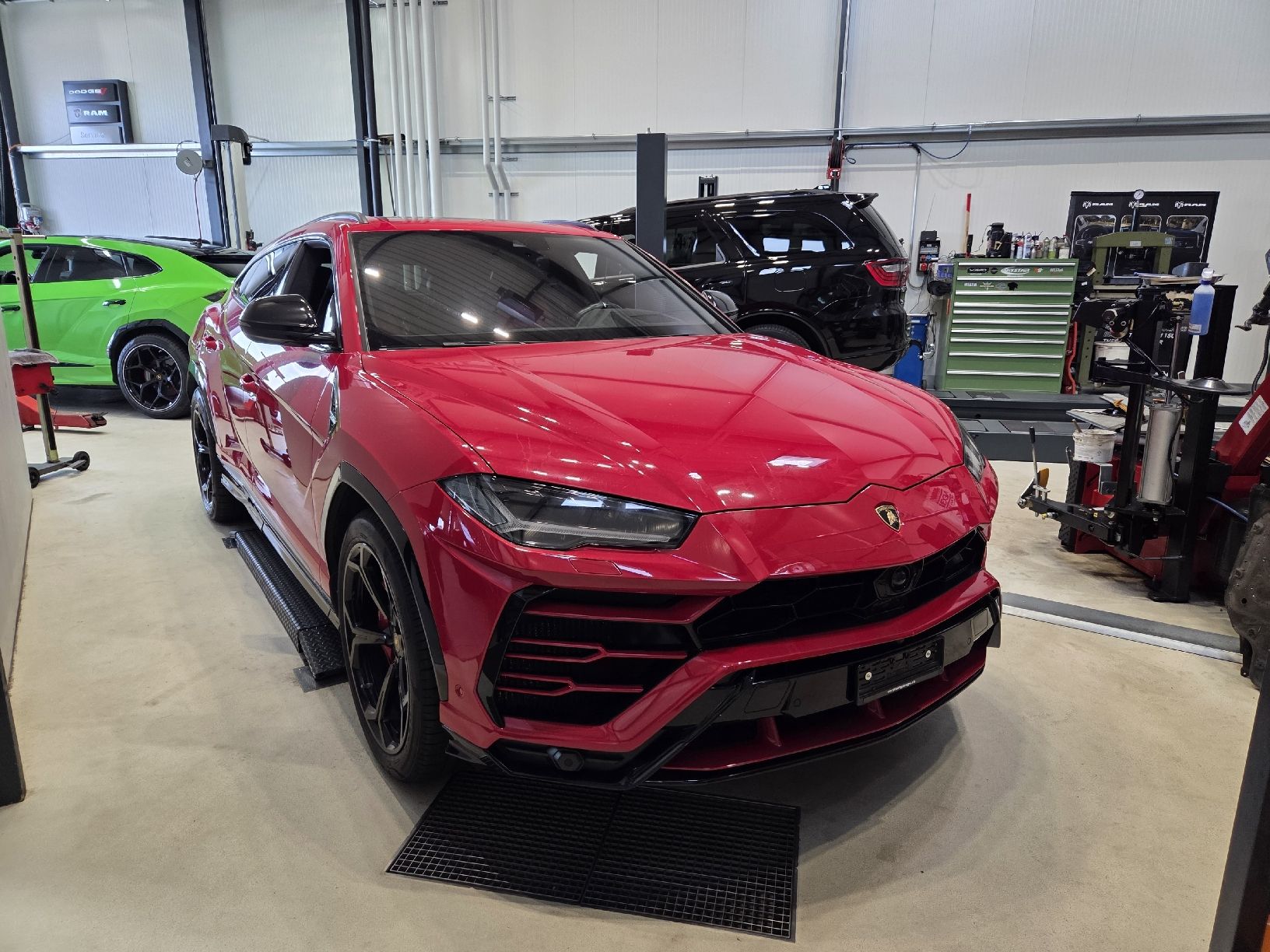 Lamborghini Échappements: Lamborghi Urus Audi / Porsche / Sport Auspuff Down Pipes – D'occasion à Spreitenbach par VORSTADTGARAGE8957 2