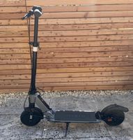 Micro Mobility Elektro-Scooter Merlin II 2022