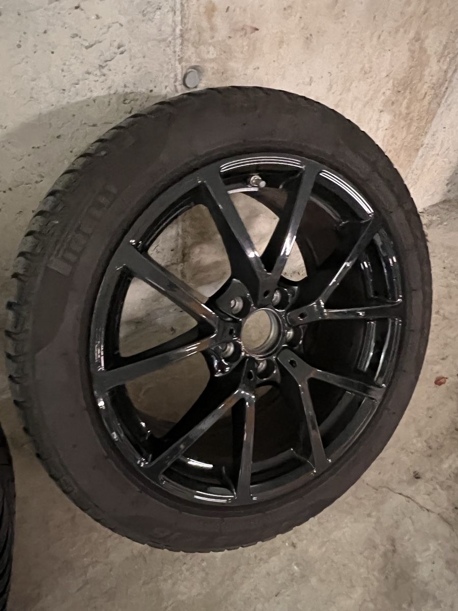 Mercedes-Benz Pneus & Kompletträder: Mercedes Benz Original Winterräder Pirelli 245/45 R18 – Neu (gemäss Beschreibung) aus Winterthur von ChicMarkt 3