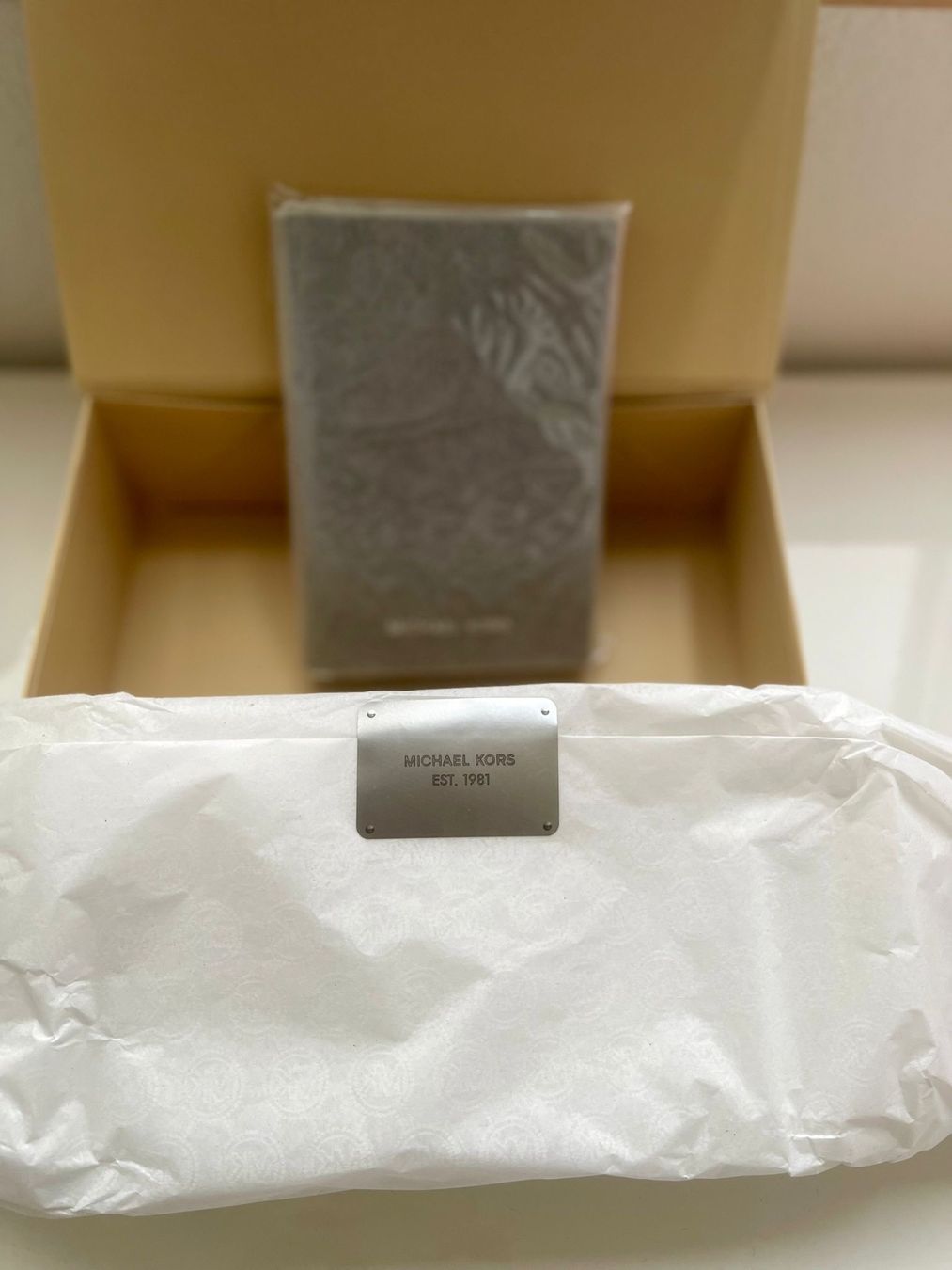 Michael Kors Altro in  Abbigliamento & Accessori: Michael Kors cardholder – Usato da Zürich venduto da HBe 2
