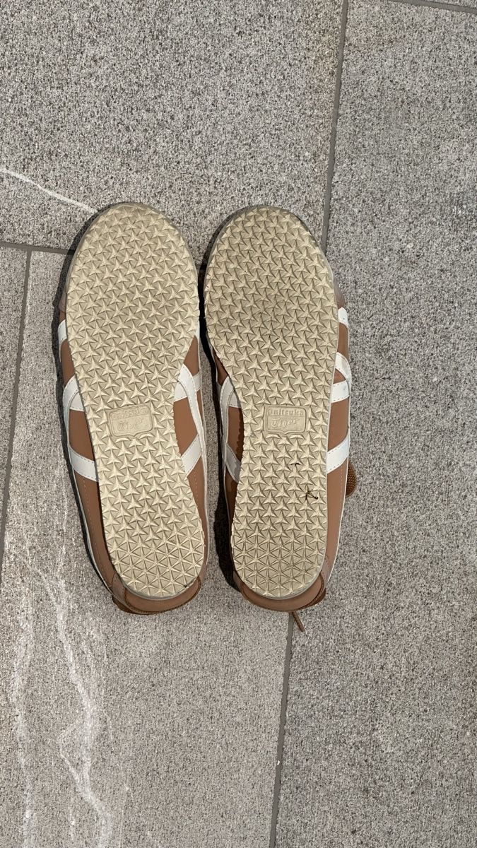 Scarpe da donna: Onitsuka Tiger Schuhe – Usato da Meggen venduto da fdi_9jbk 4