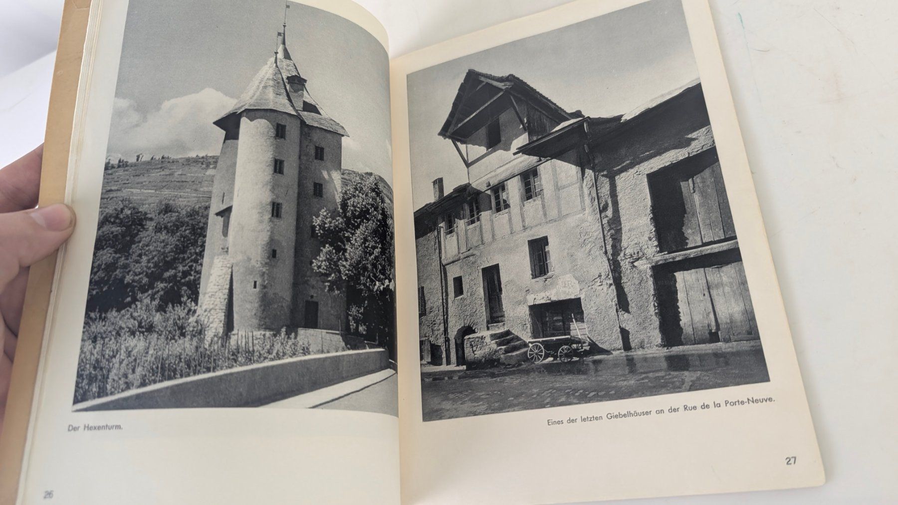 Libri: Schweizer Heimatbücher: Sitten 1948 – Usato da Zürich venduto da axolottchen 7