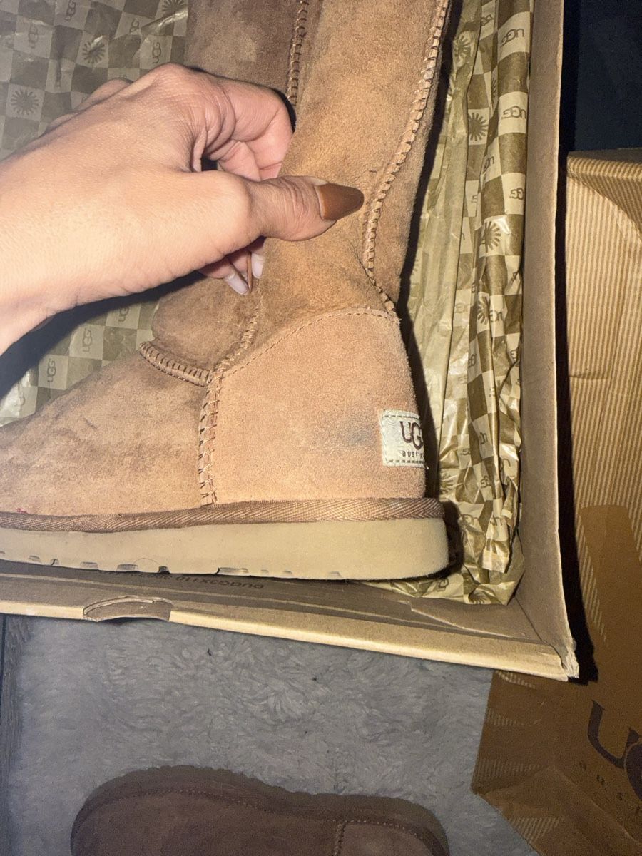 Ugg Scarpe da donna: Bottes ugg – Usato da St-Pierre-Clages venduto da loc_8vtz 3