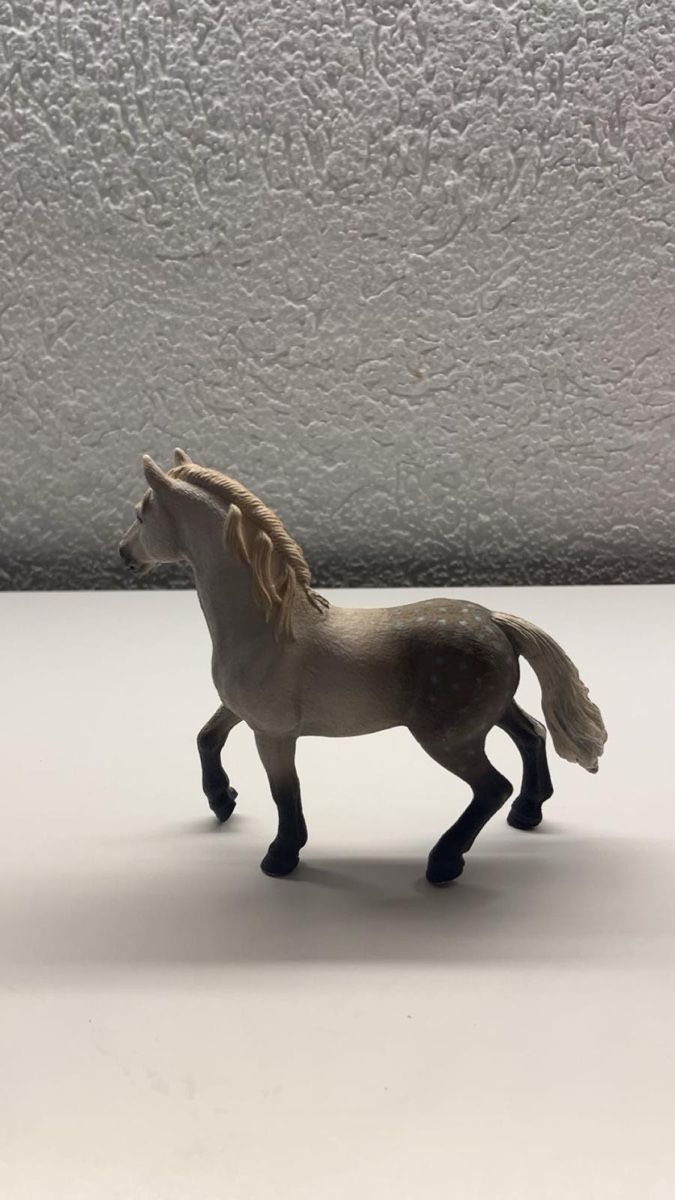 Schleich Jouets: Cheval shleish pas cher !!! – D'occasion à Avenches par Rose-rose 1
