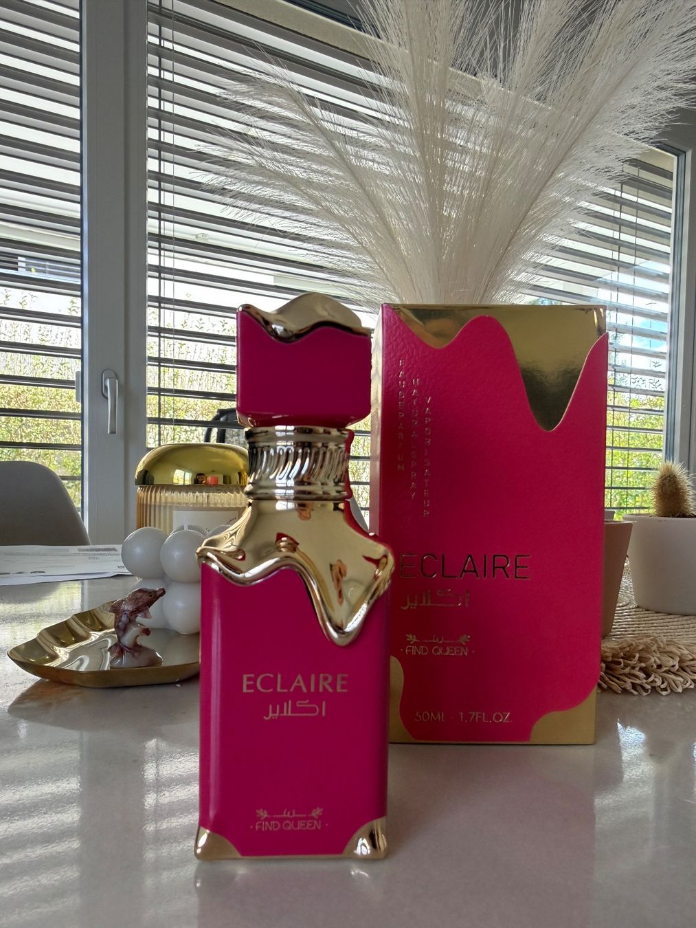 Profumi & Eau de Toilette: Find Queen Eclaire 50ml - A Fresh Scent for Spring! – Nuovo e nell'imballaggio originale da Gränichen venduto da Domsiiiii