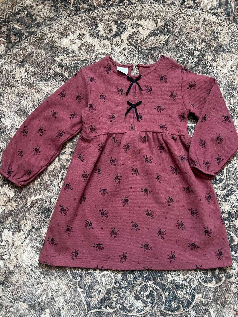 Zara Vestiti & Gonne: Kleid ZARA – Usato da Neuhausen venduto da ivl_mc5j