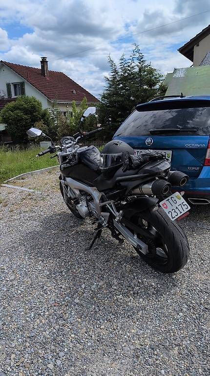 Strada: Yamaha Fz6 – Usato da Kradolf venduto da pat_gv8s