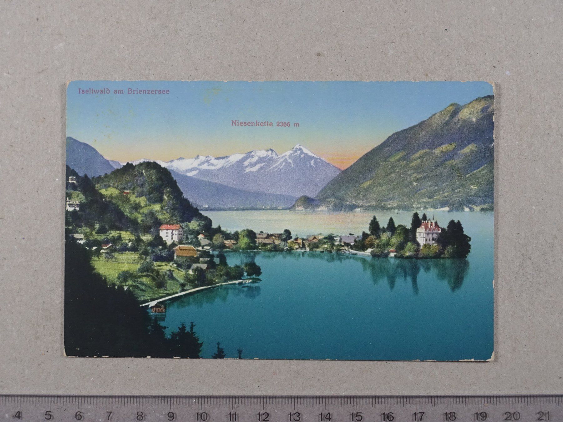 Cartes postales: Iseltwald, Niesenkette – D'occasion à Lenzburg par fh1