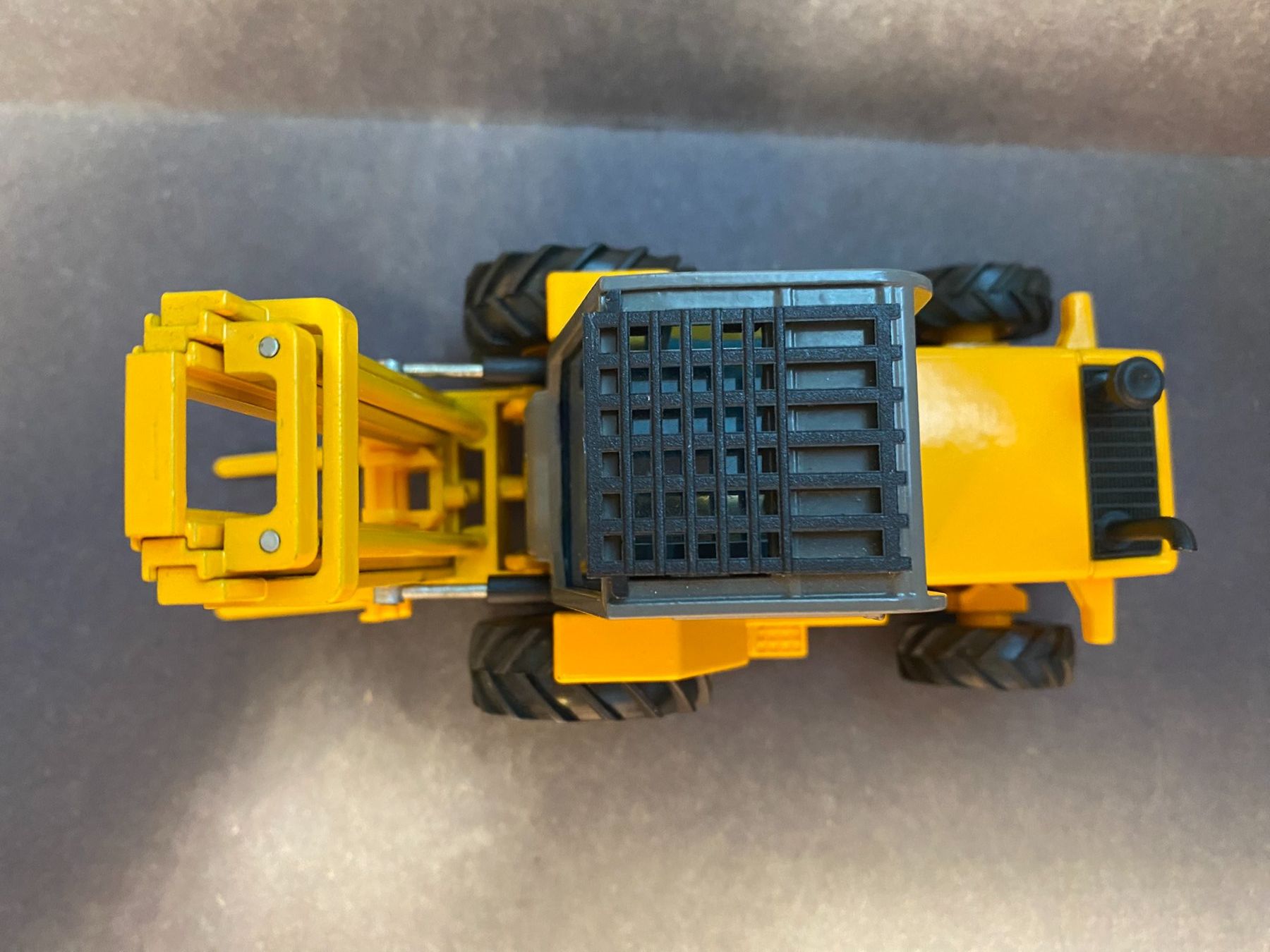 Jcb Jouets: JCB 930 Radlader - JOAL 1:35 – D'occasion à Spiez par Mlandcruiser 8