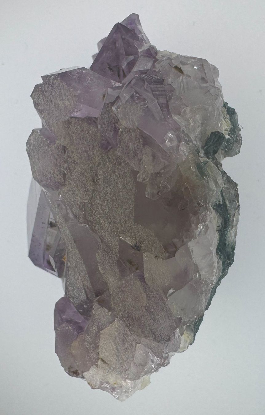 Minerali & Pietre curative: Tranche de géode d'améthyste 8x7x5 cm – Usato da Bellevue venduto da beautiful-objects 4