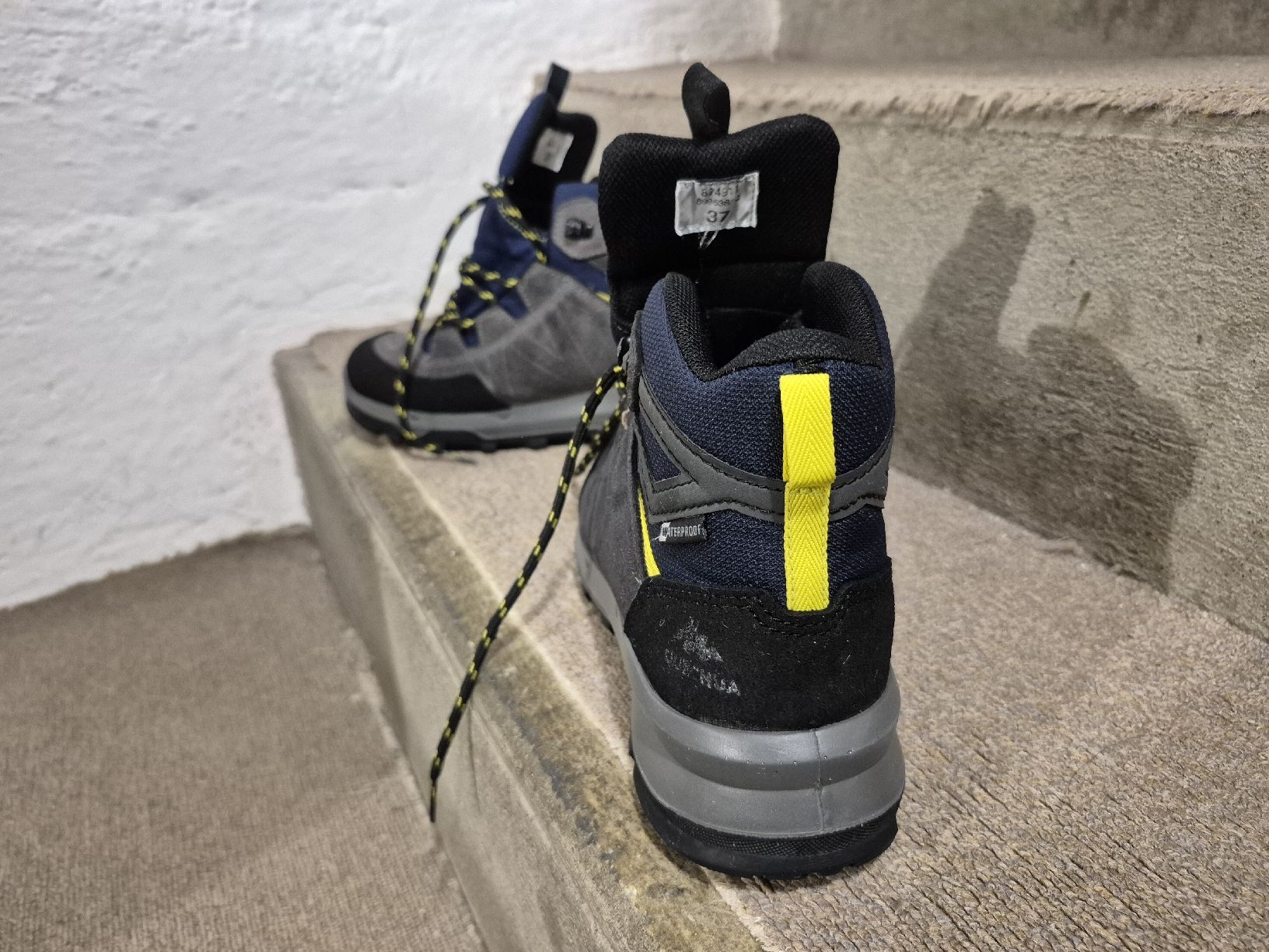 Scarpe per ragazzi: Wanderschuhe – Usato da Winterthur venduto da Lumi11 2
