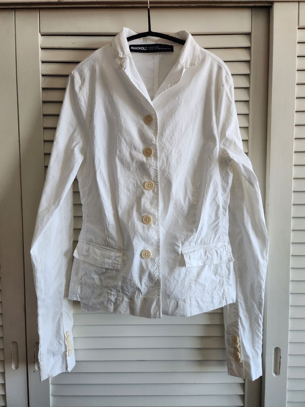 Rundholz Vestes: Rundholz veste blanche taille XS – D'occasion à Lausanne par man_rw9q