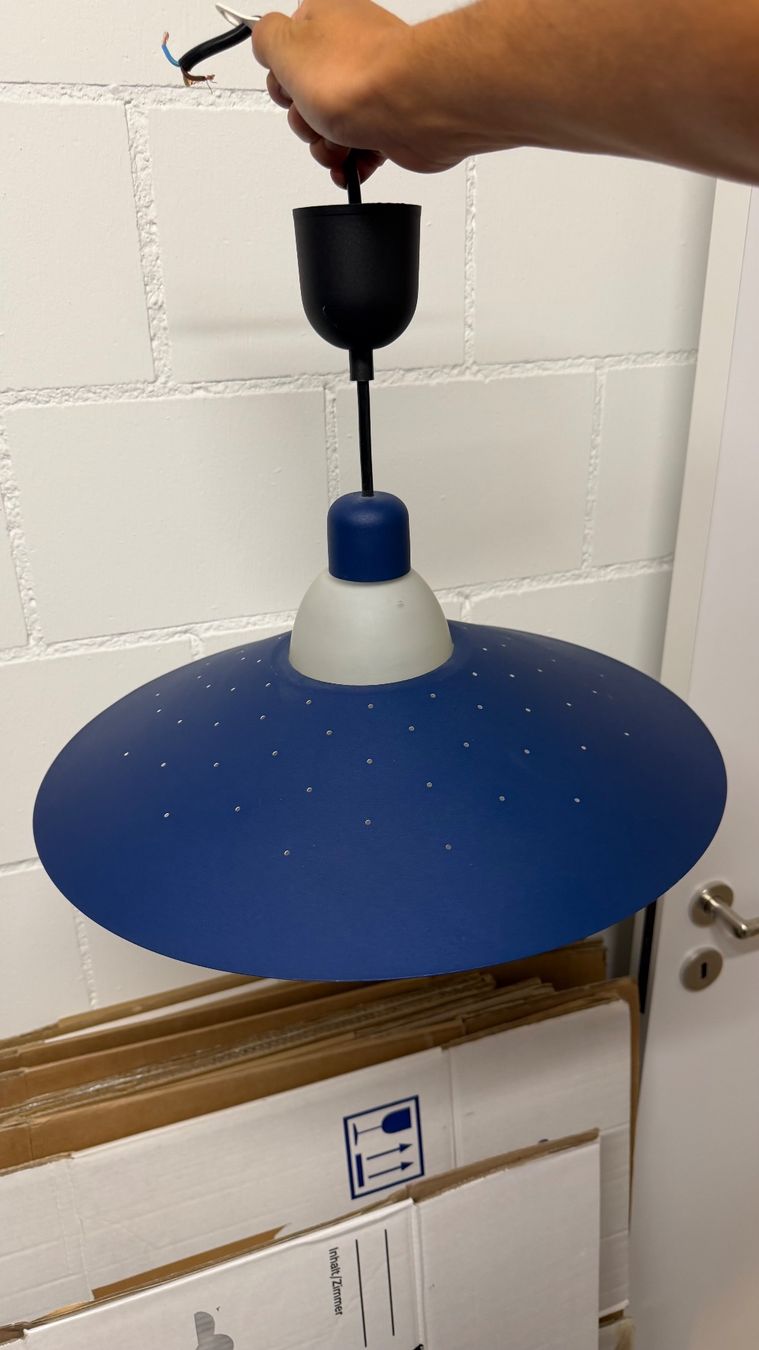 Kronleuchter & Deckenlampen: Hängelampe blau – Gebraucht aus Wettingen von gipas13 1
