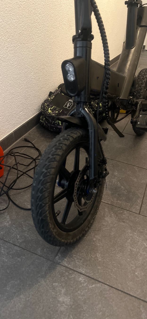 Trelago Biciclette: trelago urban e bike – Usato da Rotkreuz venduto da can_y5v2 3