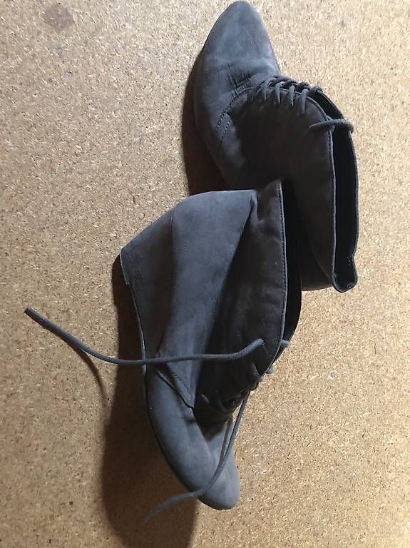 Damenschuhe: Bottines daim – Gebraucht aus Riex von sie_ngx9