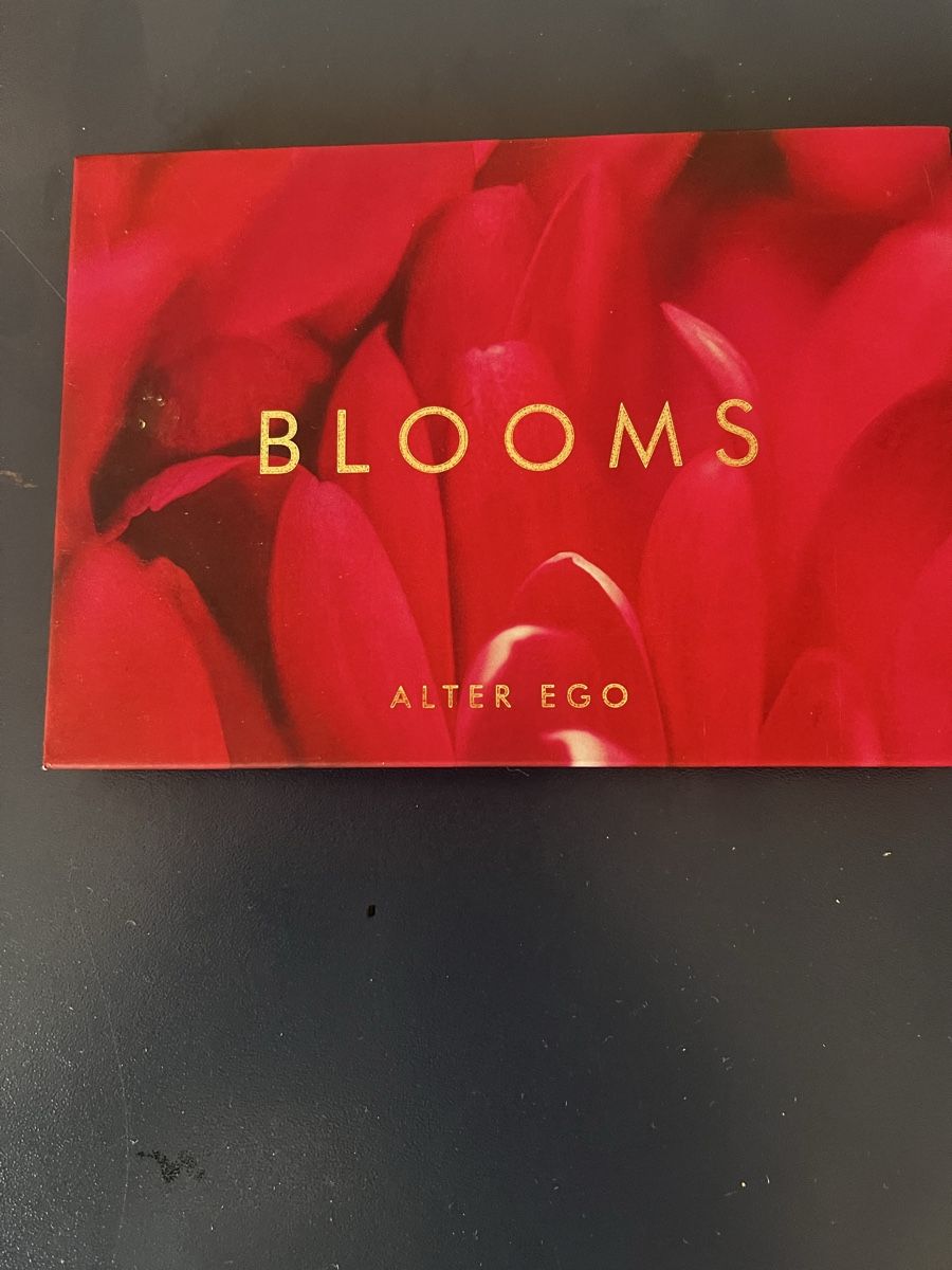Make-up: Alter Ego Eyeshadow Palette Blooms Eyeshadows – Usato da Aarau venduto da kailing12 1