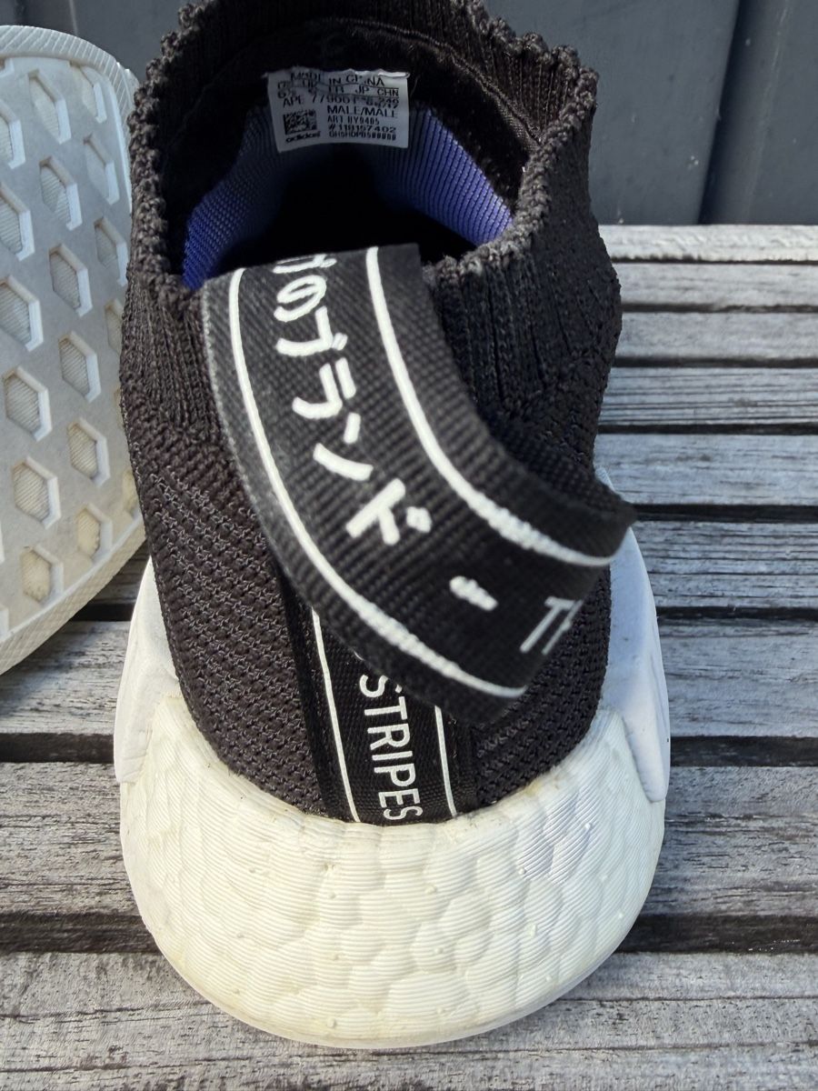 Adidas Chaussures hommes: NMD Adidas Goretex Gr. 39.5 – D'occasion à Zürich par chi_9dfb 4