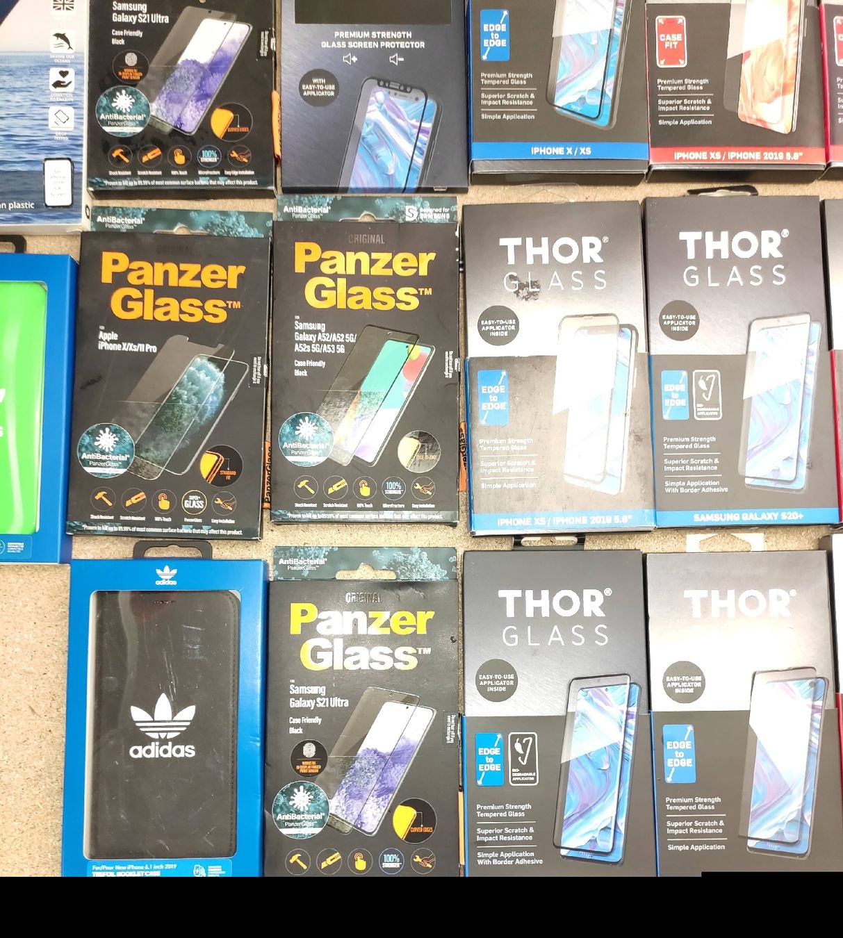 Handys / Smartphones: 20x div. PanzerGlass Displayschutzfolie – Neu und originalverpackt aus Kreuzlingen von Tewes 4