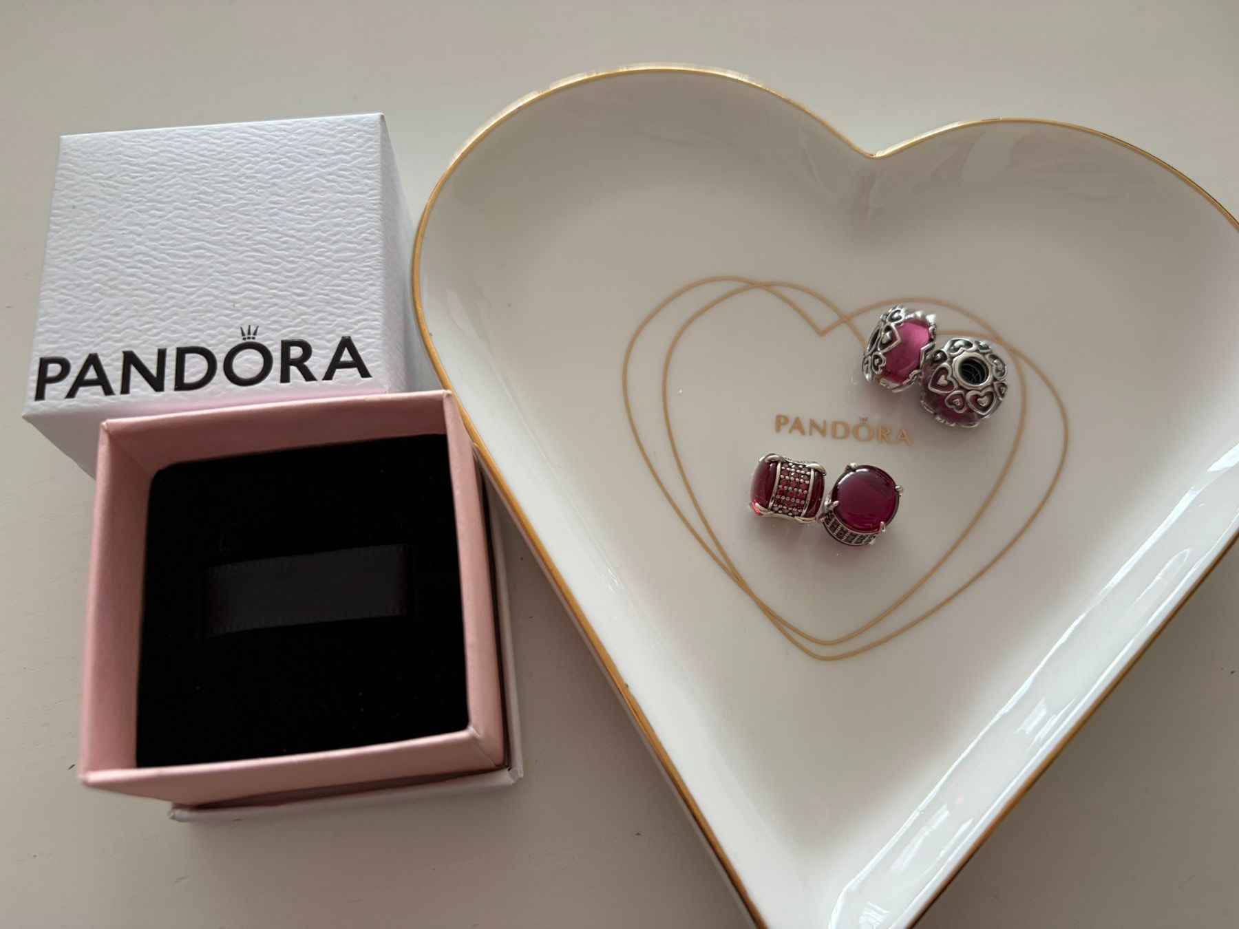 Pandora Ciondoli: Pandora Charms - Rosa Murano – Nuovo (secondo la descrizione) da Othmarsingen venduto da Pandabaerchen