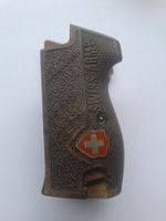 Nussbaum Griffschalen für die Sig P210 
