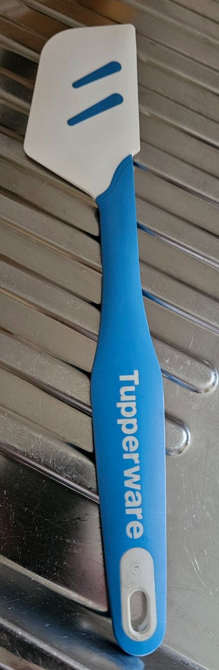 Tupperware Contenitori & Simili: Silikon Teigschaber – Nuovo e nell'imballaggio originale da Hasle b. Burgdorf venduto da buddle32 1