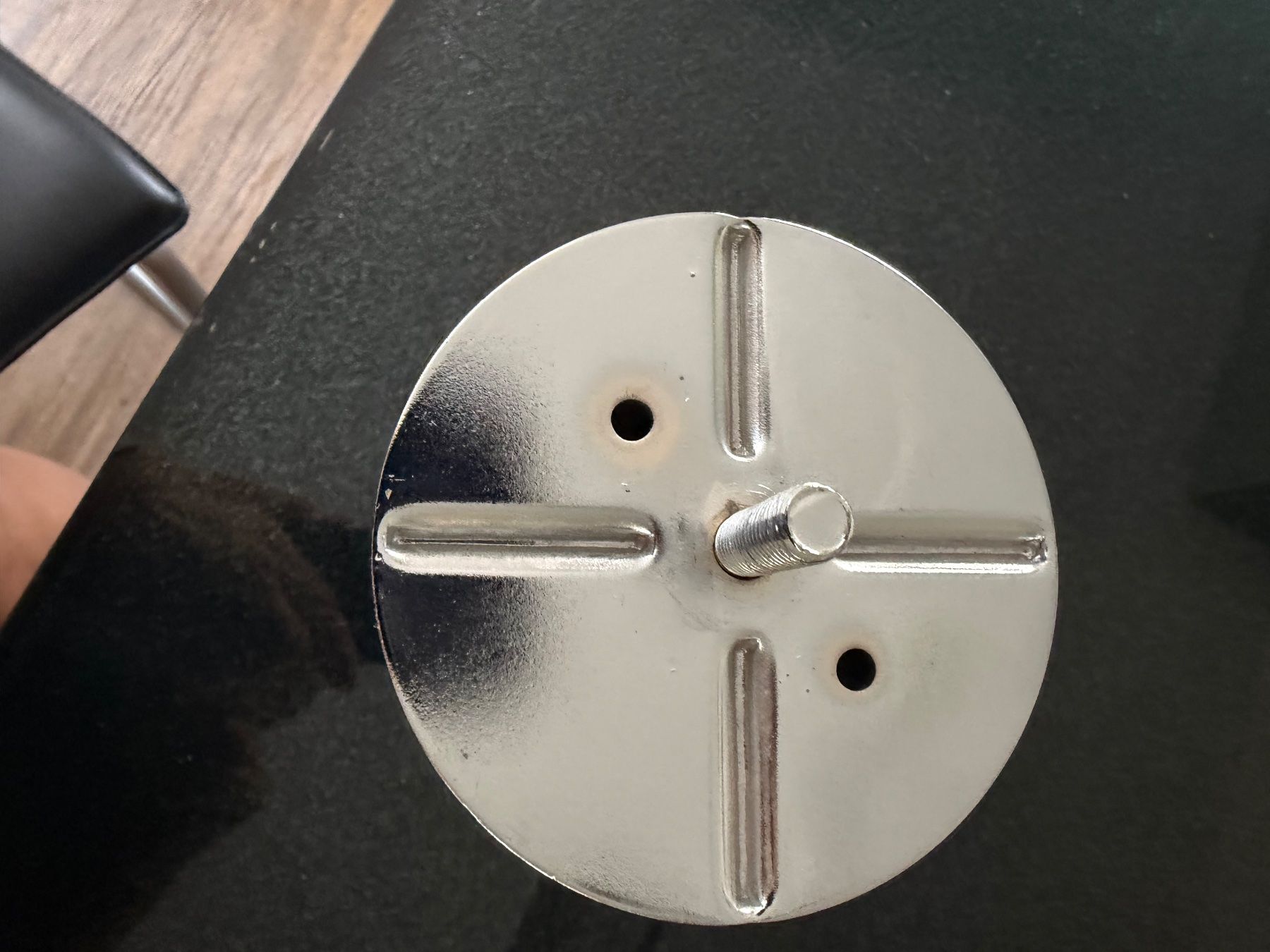 Altri mobili: Möbelbeine 4er Set Metall Chrom neu – Usato da Thun venduto da elihau 2