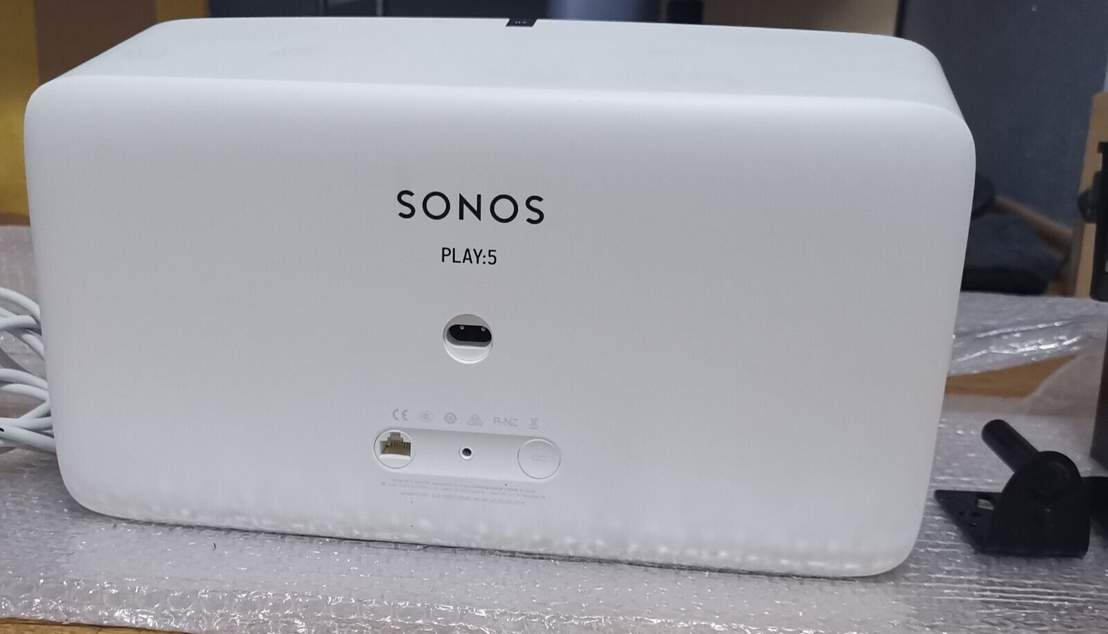 Sonos Lautsprecher: SONOS PLAY:5 (2. Generation) weiss – Gebraucht aus Niederhasli von  5