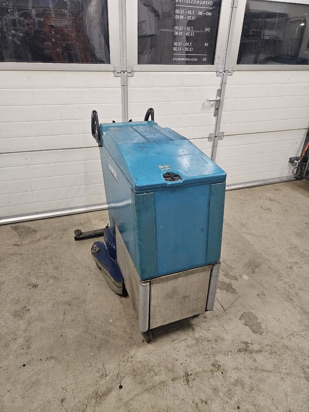 Wetrok Alle Maschinen: WETROK Duomatic 650 BSM mit Ladegerät – Gebraucht aus Bichwil von Valkron_8 2